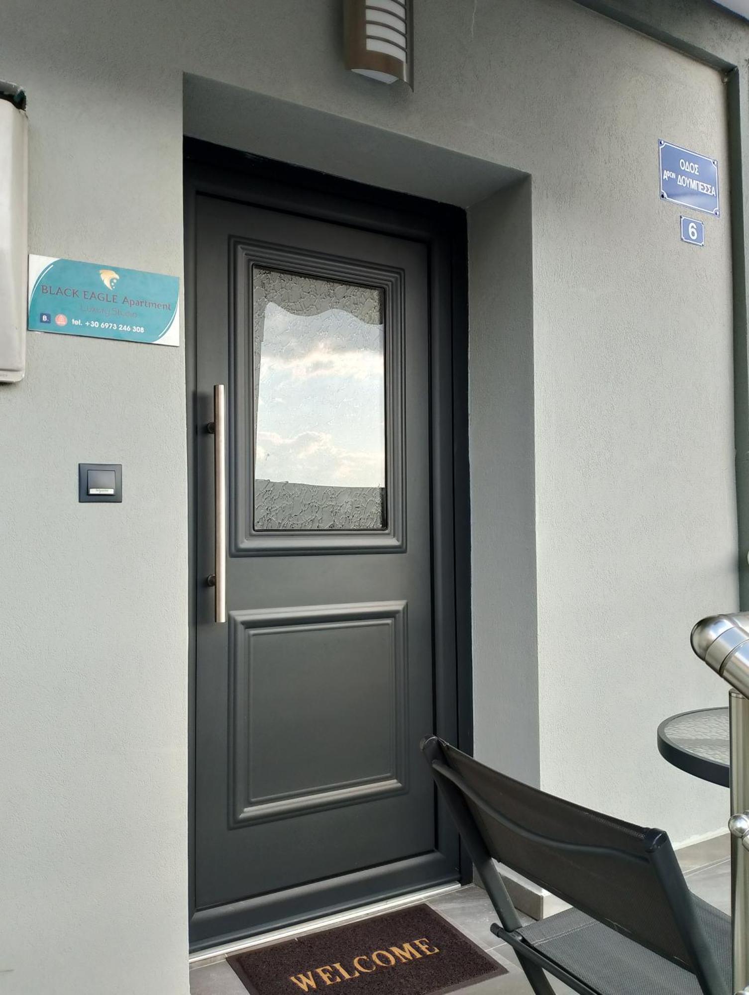 Black Eagle Apartment Dráma Exteriér fotografie